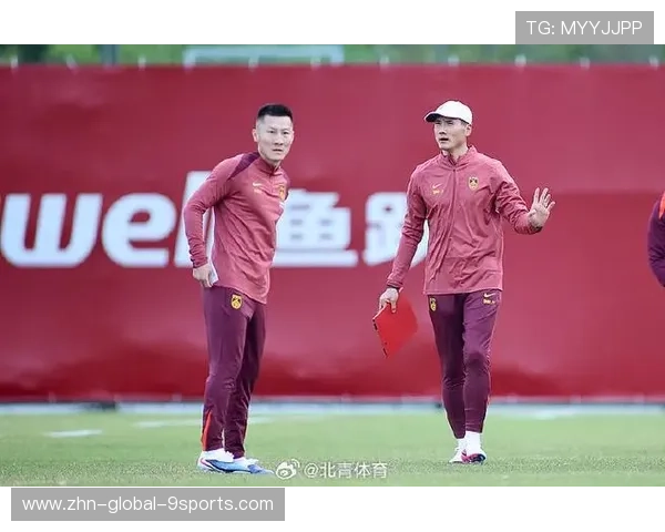 国家队教练公布热身赛名单考察新人潜力，国家队教练组成员